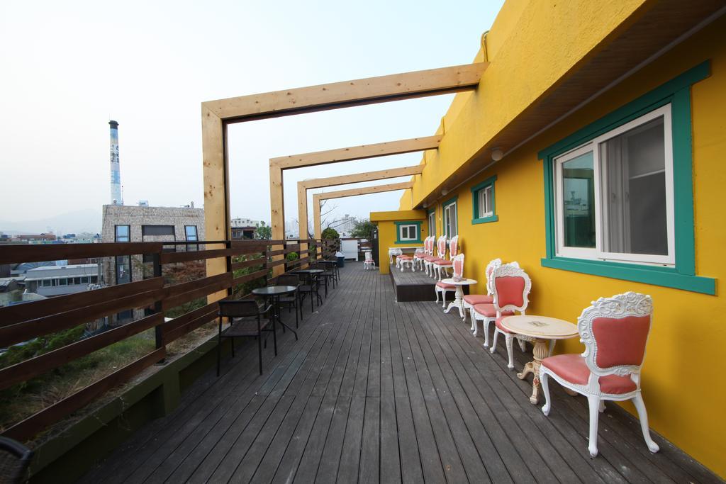 Calli Hostel Busan Exteriör bild