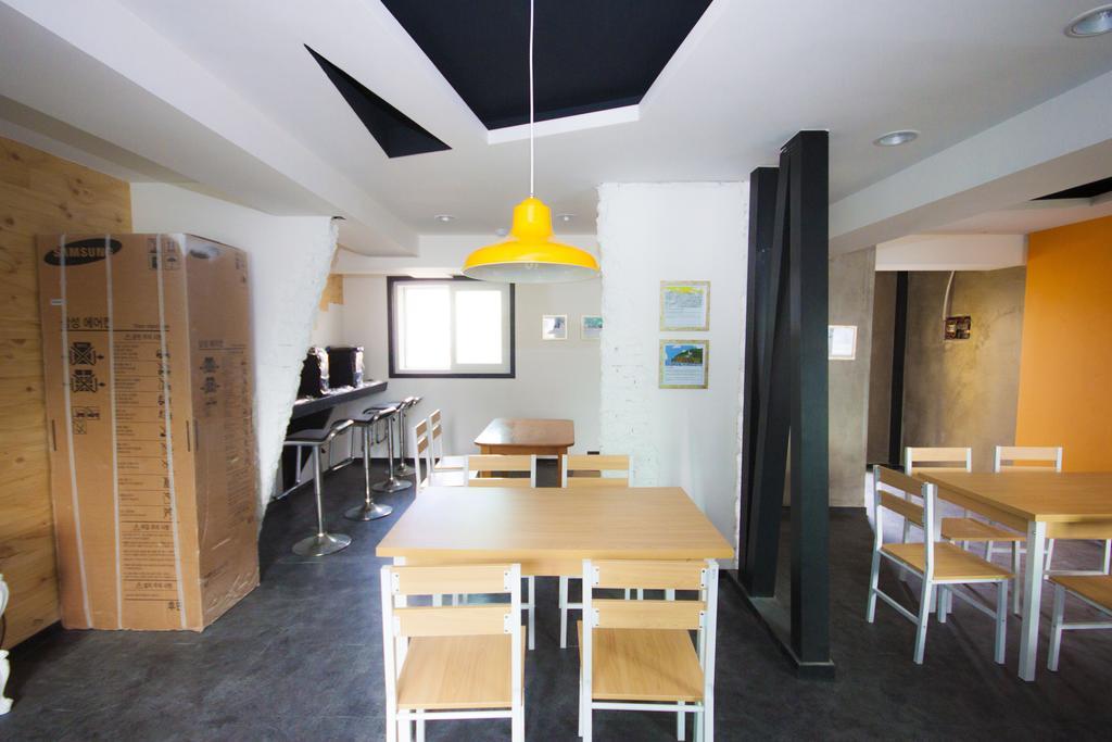 Calli Hostel Busan Exteriör bild