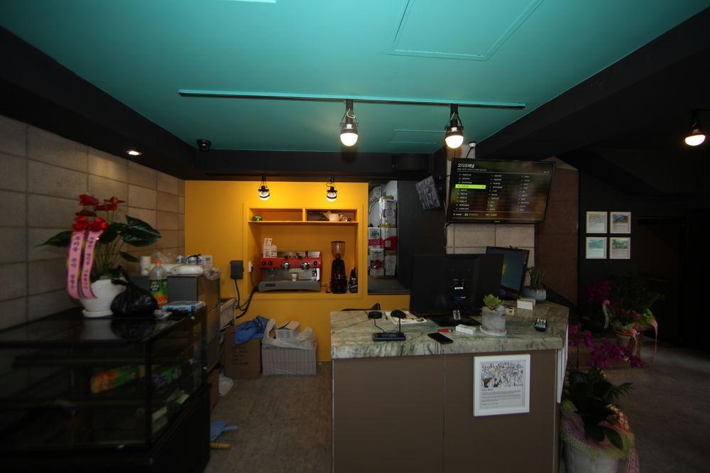 Calli Hostel Busan Exteriör bild