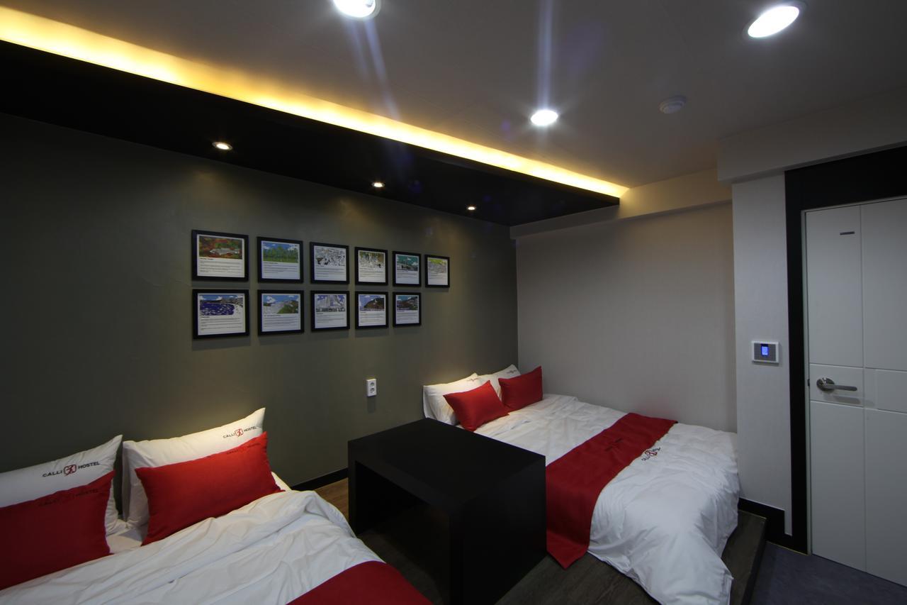 Calli Hostel Busan Exteriör bild